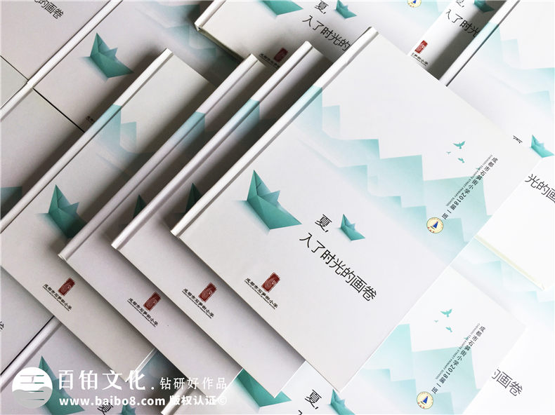 成長(zhǎng)紀(jì)念冊(cè)制作 打造美好回憶 紀(jì)念冊(cè)制作就是這么有意義！