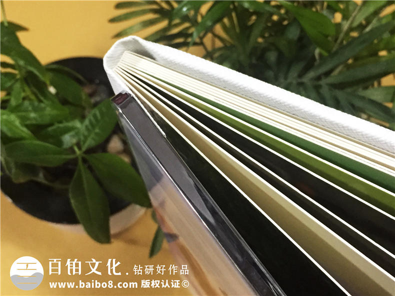 大學畢業(yè)紀念冊設(shè)計-水晶相冊制作-班級同學錄