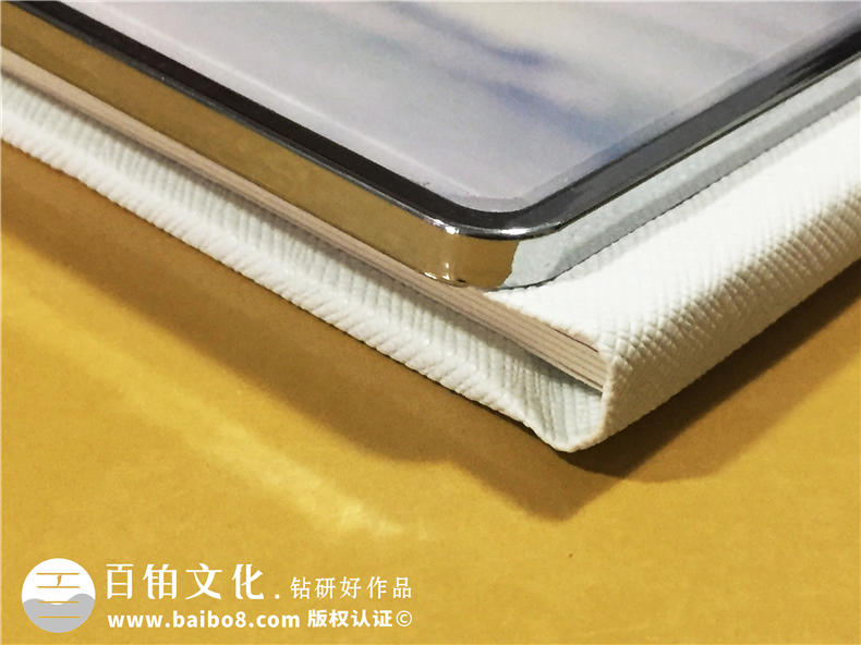 大學畢業(yè)紀念冊設(shè)計-水晶相冊制作-班級同學錄