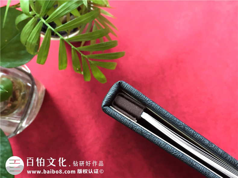 餐飲店鋪菜譜本設計-看精品菜譜裝訂制作,便知菜譜公司哪家更專業(yè)!