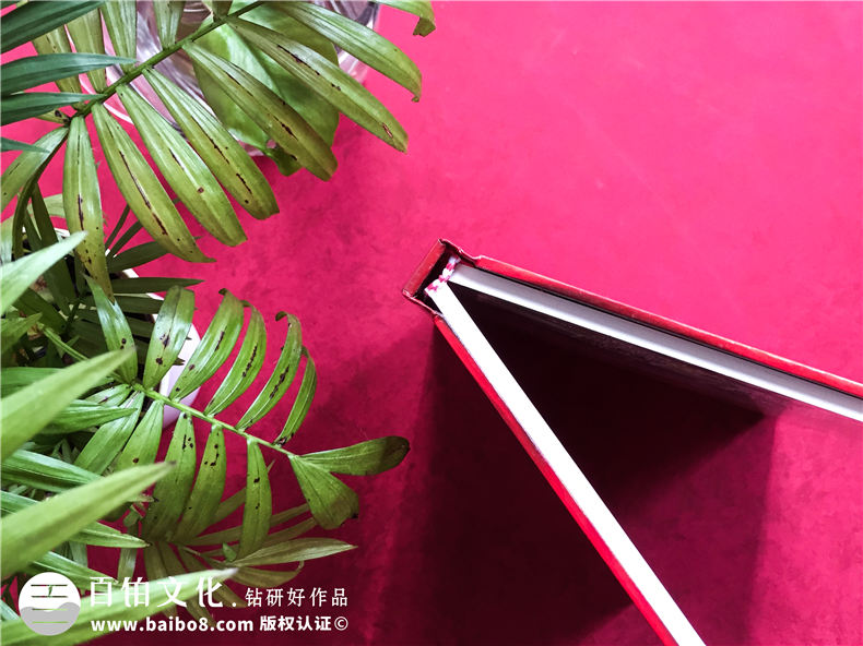 圖書光盤禮品盒廠家訂做-國慶70周年專題片視頻光盤包裝盒設(shè)計制作