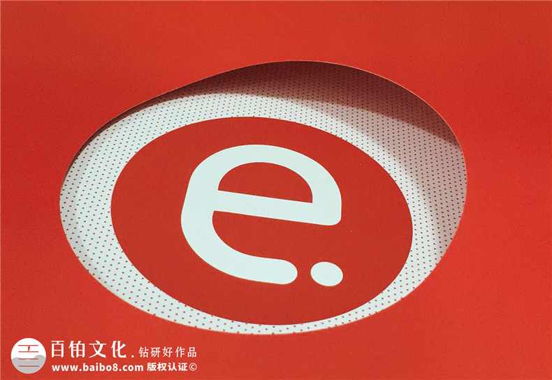 天e木門產(chǎn)品精裝畫冊制作-成都精裝書設計