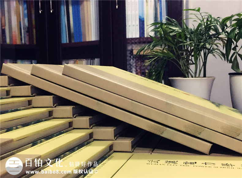 同學(xué)聚會(huì)同學(xué)錄紀(jì)念冊印刷,從電子稿裝訂成精美相冊-武漢電力學(xué)校