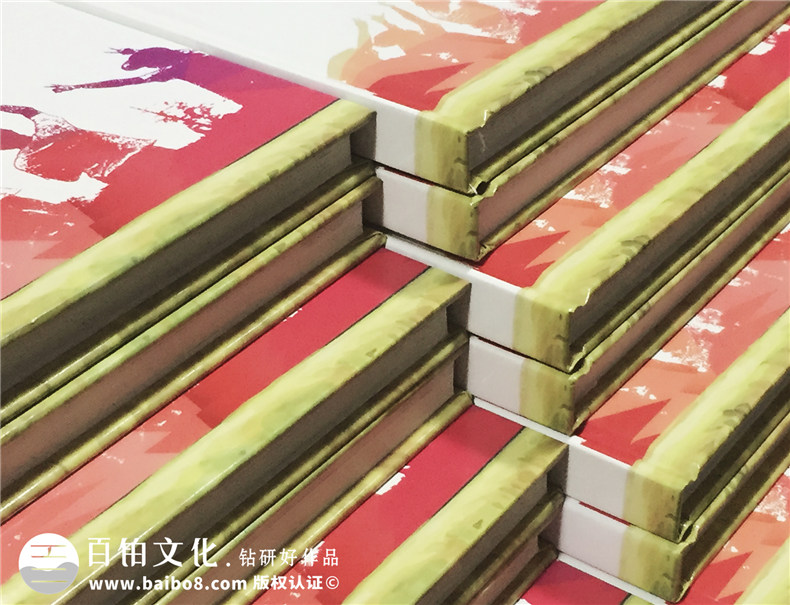 畢業(yè)二十周年同學(xué)聚會紀(jì)念冊如何策劃,相冊設(shè)計模板-太原工業(yè)大學(xué)