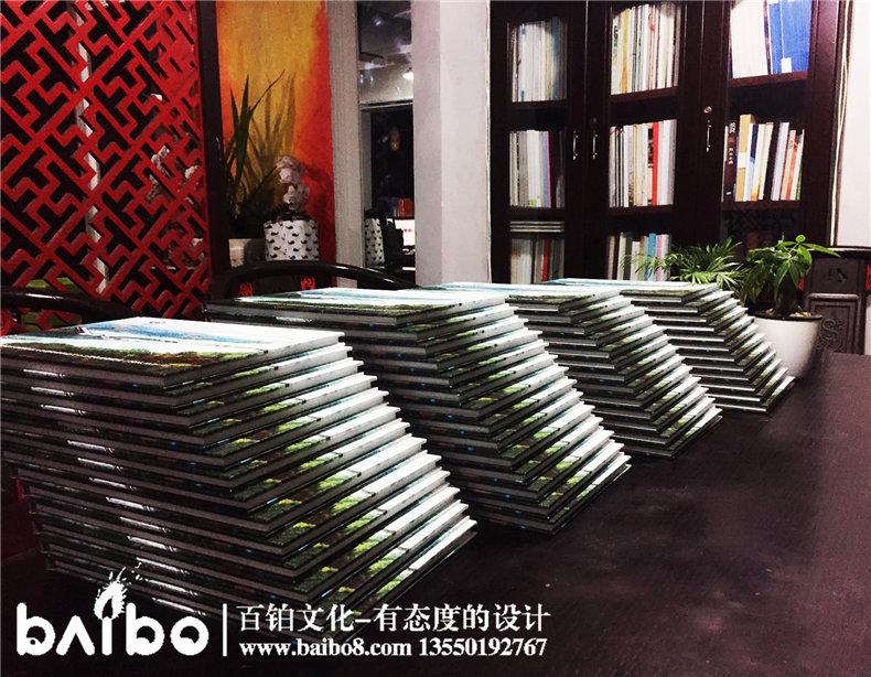 畢業(yè)30周年同學(xué)聚會紀念冊內(nèi)容編排籌劃制作-武漢中南財經(jīng)政法大學(xué)