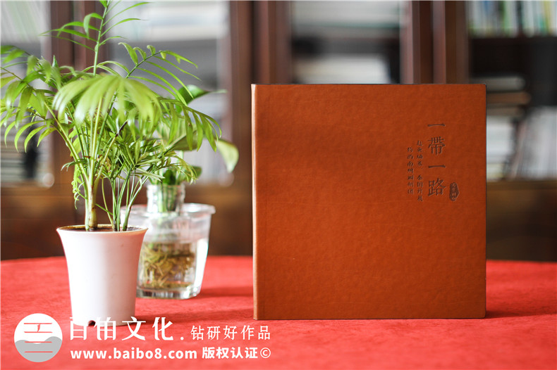 旅行的紀(jì)念冊的卷首語怎么寫，旅行紀(jì)念冊卷首語有哪些編寫要點？第1張-宣傳畫冊,紀(jì)念冊設(shè)計制作-價格費用,文案模板,印刷裝訂,尺寸大小