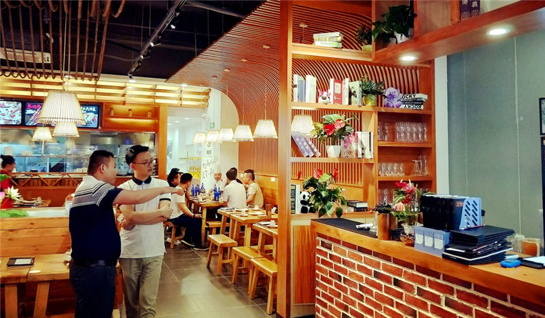 燒烤店vi設(shè)計(jì)-這一套連鎖加盟餐飲品牌全案策略設(shè)計(jì),勝千萬(wàn)廣告費(fèi)!