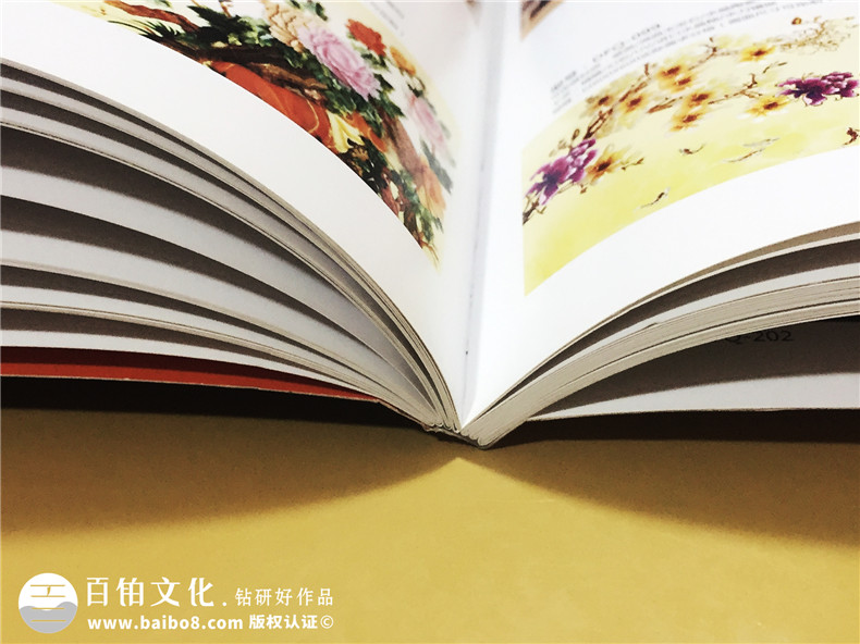 陶格個性定制藝術(shù)背景墻-產(chǎn)品宣傳畫冊設(shè)計