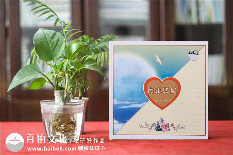 紀(jì)念冊制作：個(gè)人紀(jì)念冊對(duì)于人生有什么意義，為什么要制作紀(jì)念冊？第1張-宣傳畫冊,紀(jì)念冊設(shè)計(jì)制作-價(jià)格費(fèi)用,文案模板,印刷裝訂,尺寸大小